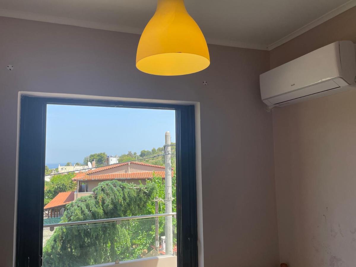 Maos Home Airport Free Shuttle Vravrona Exterior photo